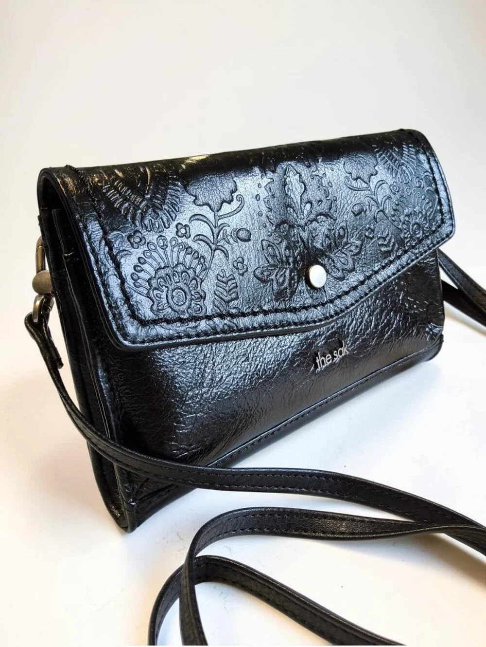The Sak Redwood Floral Embossed Leather Smartphone Crossbody Bag